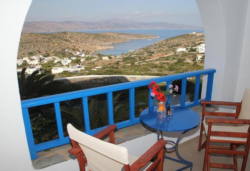 فندق Aiolos