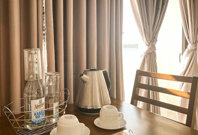 בית מלון כפרי Navarro