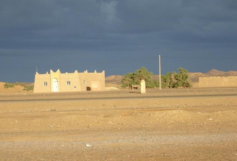 Khamlia Desert Bed & Breakfast