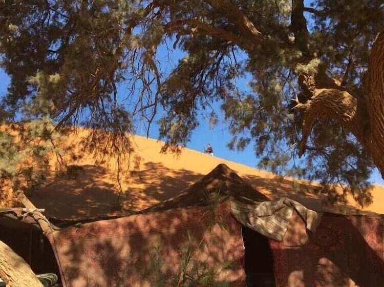 Khamlia Desert Bed & Breakfast