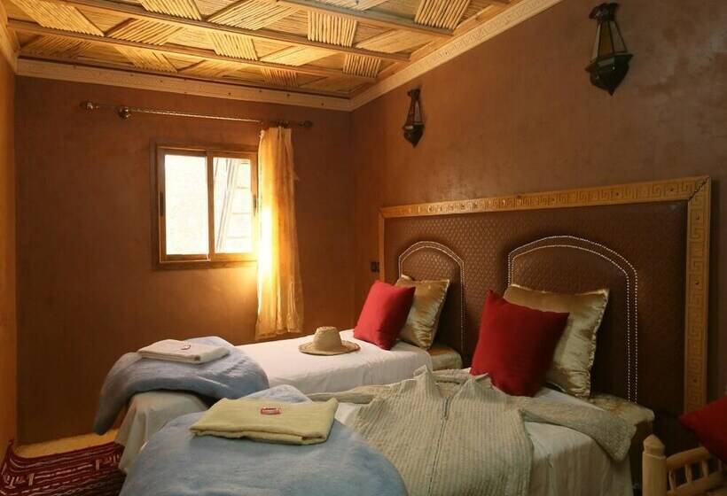 پانسیون Atlas Views