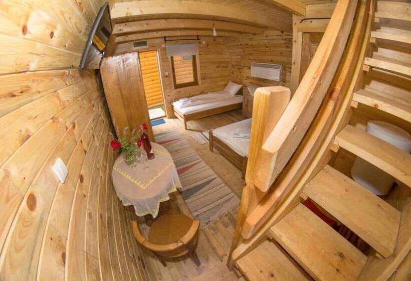 پانسیون Bungalows Drevna