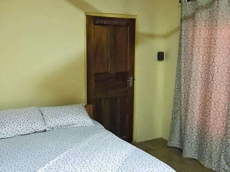 بنسيون Twitter Paradise Guest House