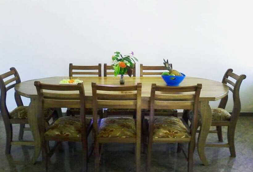 بنسيون Twitter Paradise Guest House