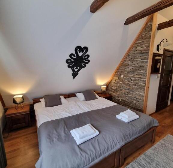 پانسیون Willa Silene   Góralska Muzyka Na żywo, Blisko Termy I Wyciągów