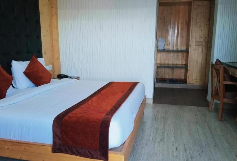 Blue Pine Resort