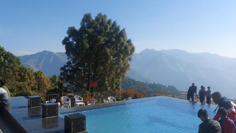 Blue Pine Resort