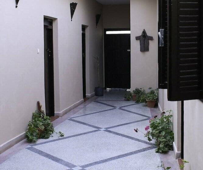 هتل Atlas Mirleft