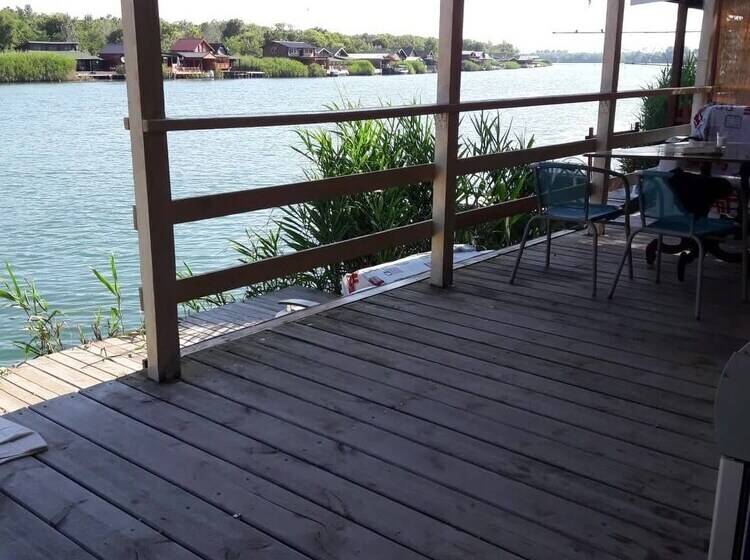 Bliss Cottage