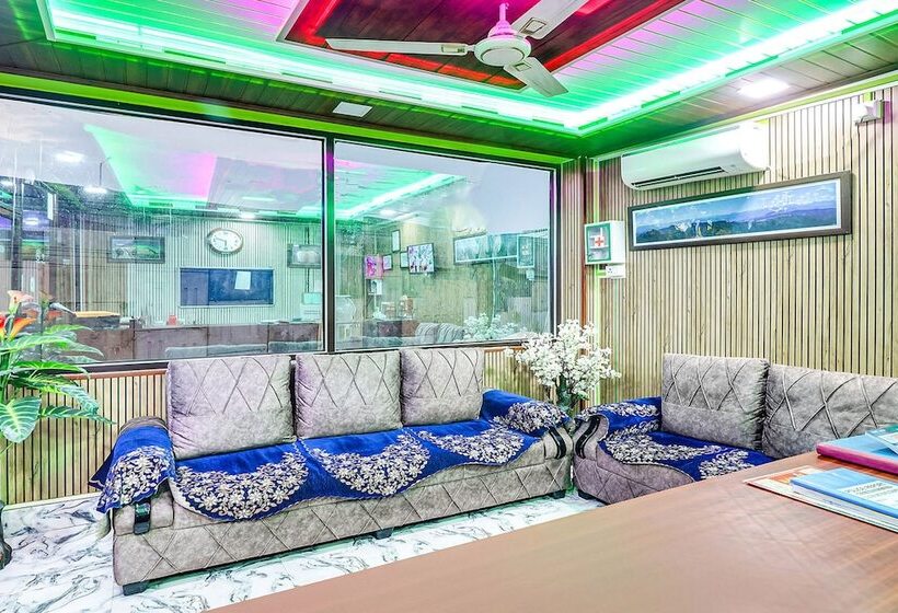Fabhotel Relax