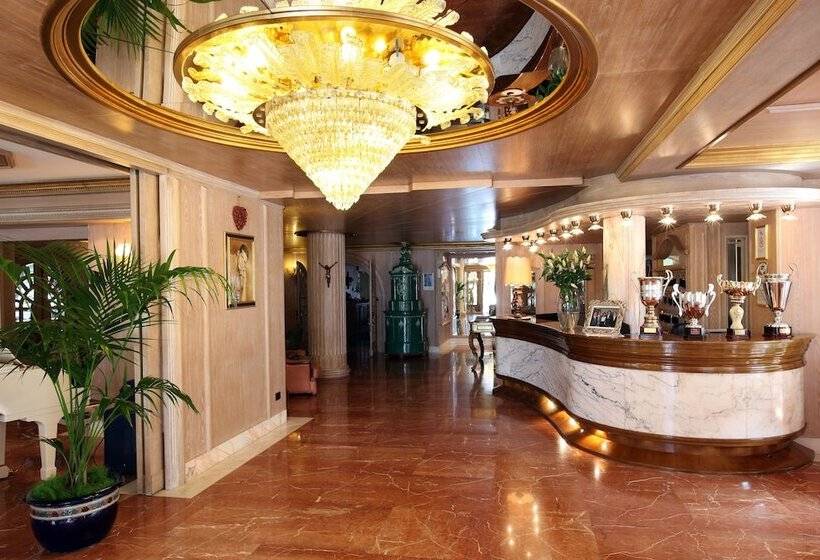 هتل Olympic Palace