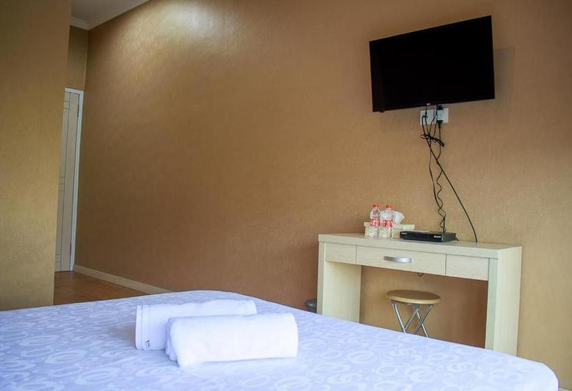 پانسیون W Home Express Tebet