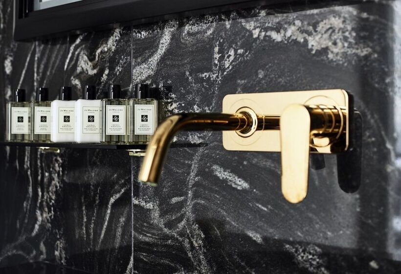 Teatro Boutique Old Town   Destigo Hotels