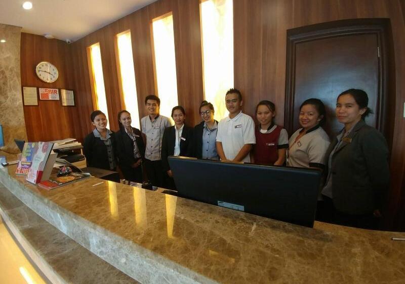 V Hotel And Apartel