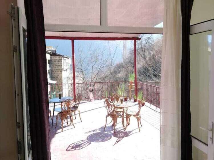 هاستل In Alaverdi