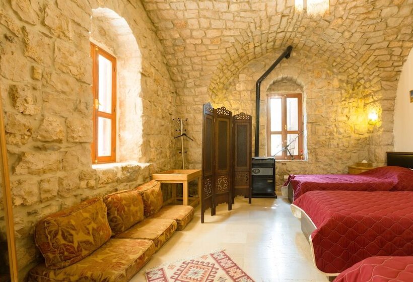 Boustany Guest House   Hostel