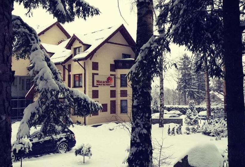هتل Malachit Karpacz Spa