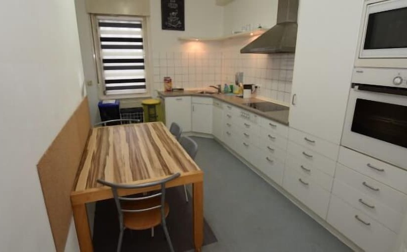 Monteurzimmer Kircheim Unter Teck   Hostel