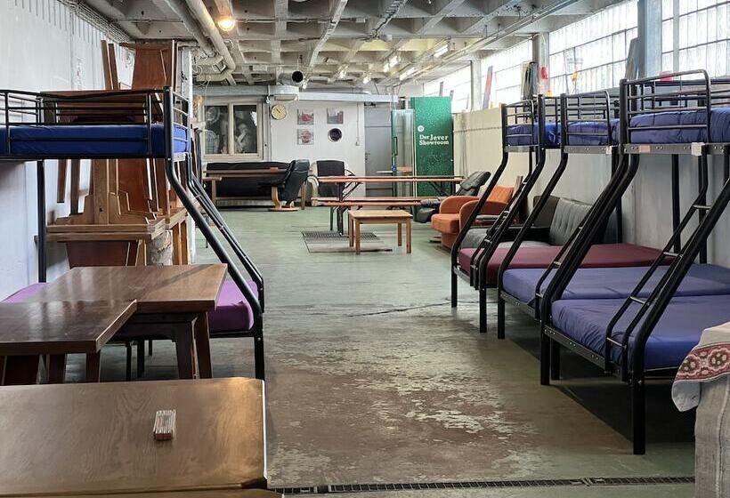 Boot Camp Central   Hostel