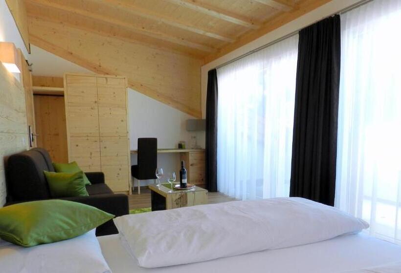 Garni Hotel Mezdi