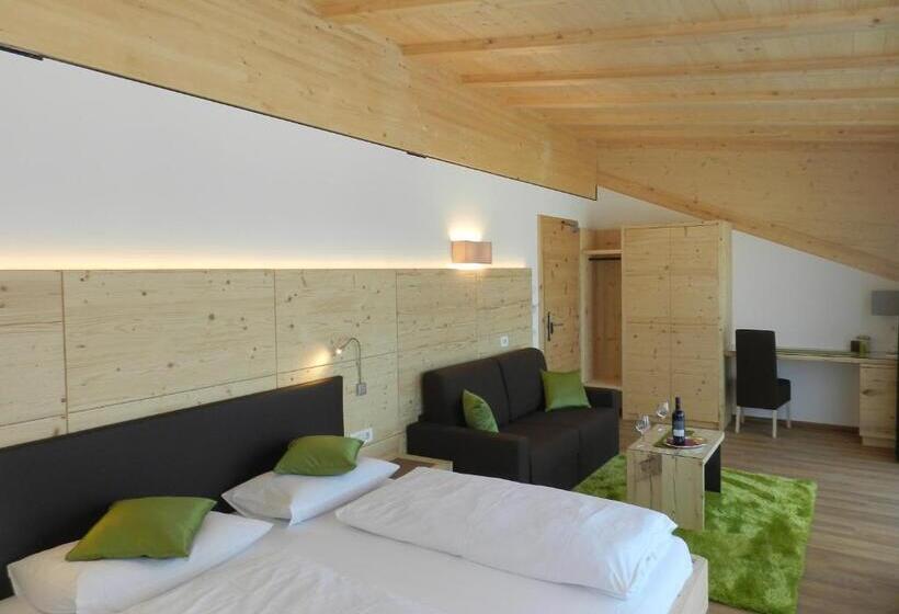Garni Hotel Mezdi
