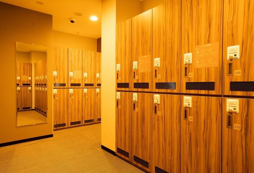 فندق Global Cabin Yokohamachukagai