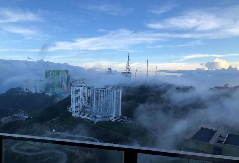 Sky D'mont Suites