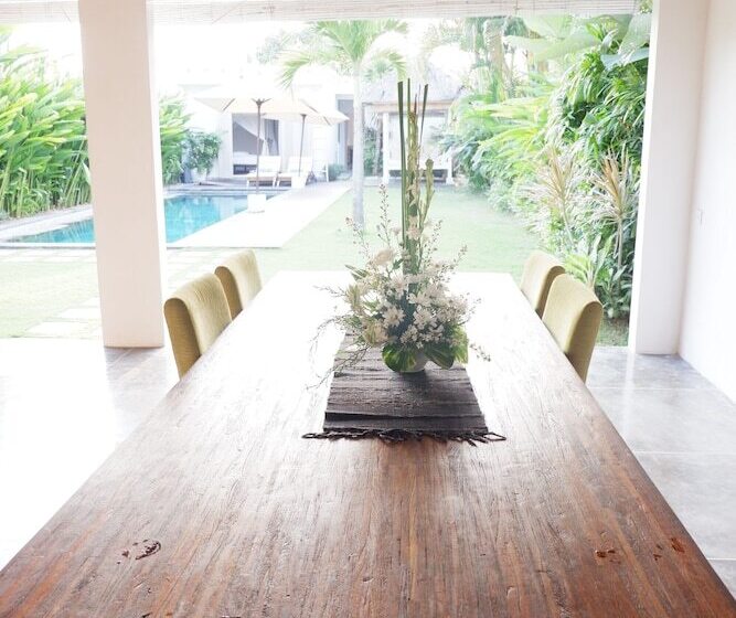 Tegal Sari Villa