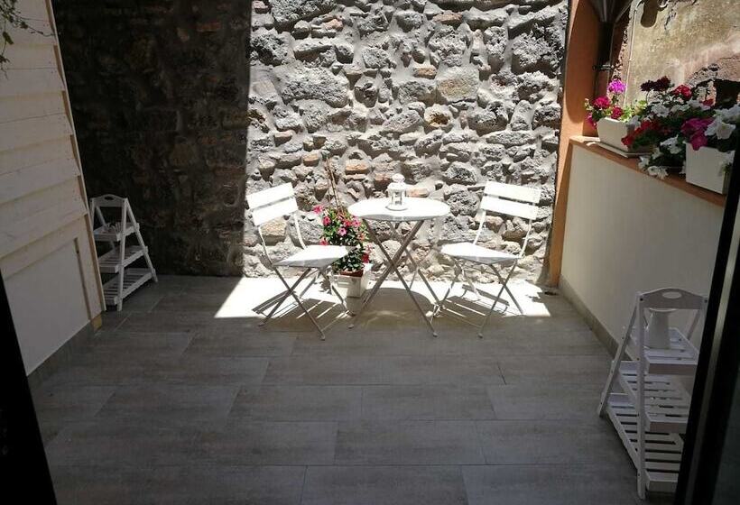 تختخواب و صبحانه La Casa Di Alma Luxury Rooms