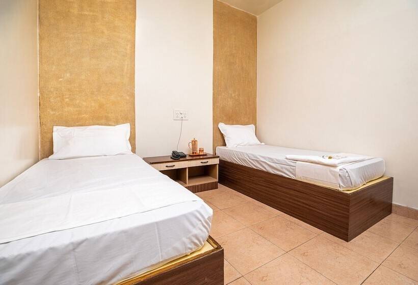 هتل Sapthagiri Nest