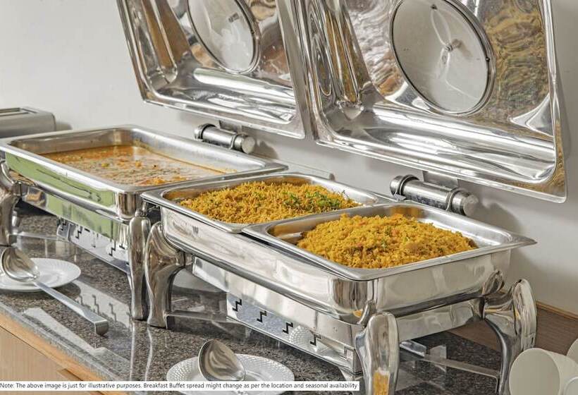 Отель Treebo Shree Sai Suites