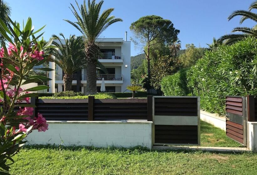 Samaya Beach House