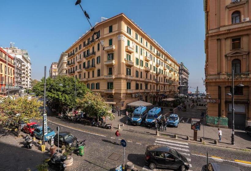 تختخواب و صبحانه Le Mummarelle Napoli