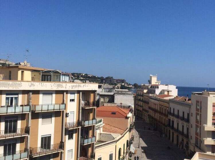 هتل Milazzo Inn Aimori