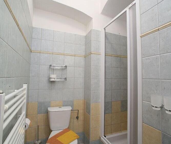 پانسیون Penzion Gardena