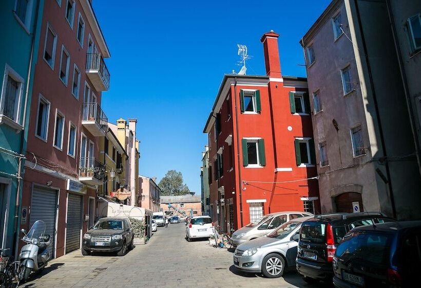 تختخواب و صبحانه Casa Sansera