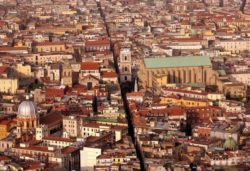 تختخواب و صبحانه It S Room Naples