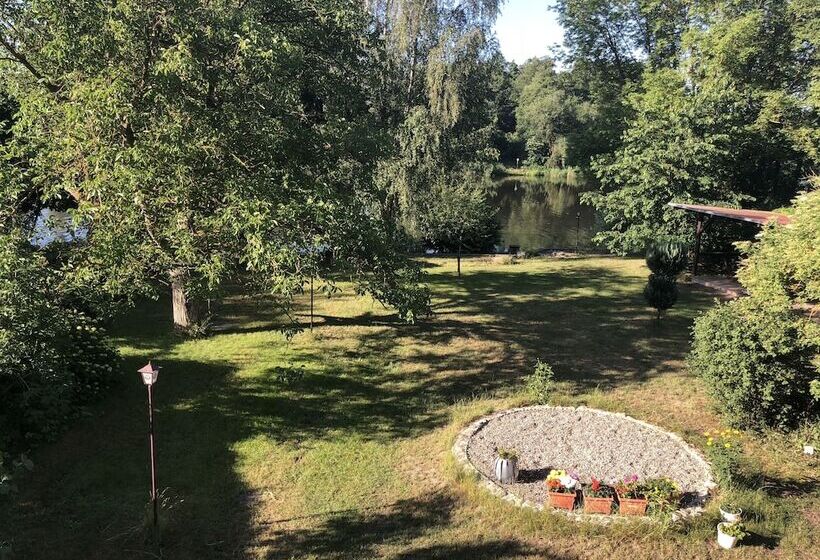 צימר Riverside Inn