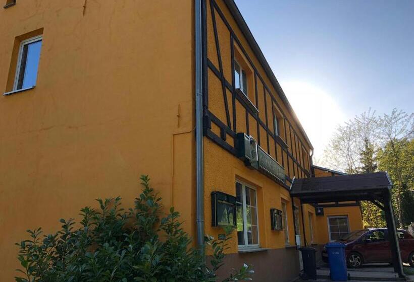 צימר Riverside Inn