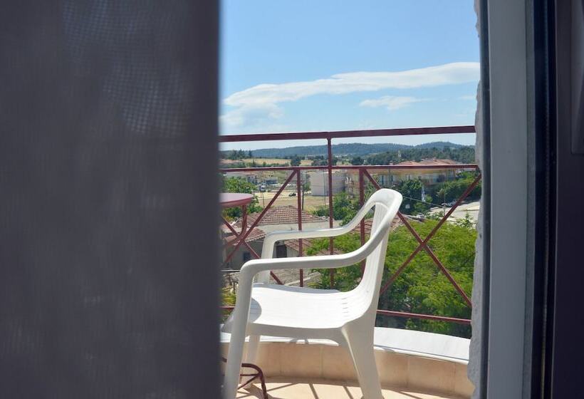 Giorgio Apartments