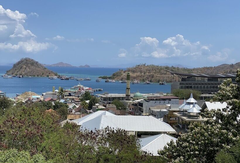 پانسیون Pesona Bali Room And Restaurant