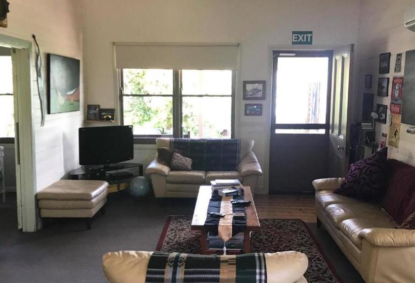 پانسیون Port Campbell Guesthouse & Flash Packers