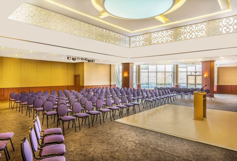 هتل Labranda Ephesus Princess - All Inclusive