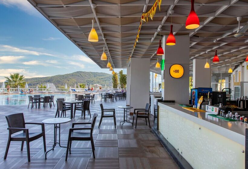 هتل Labranda Ephesus Princess - All Inclusive