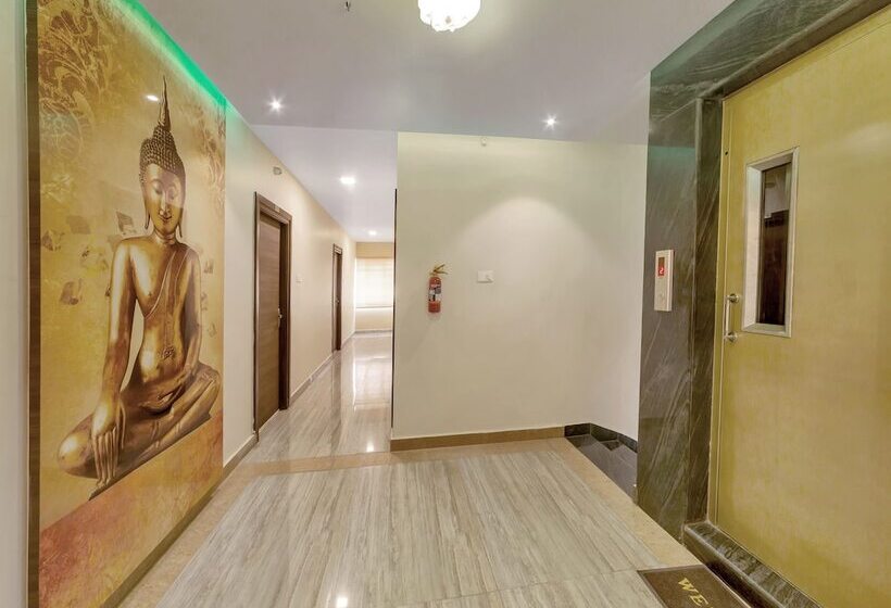 هتل Sai Vihar By Oyo Rooms