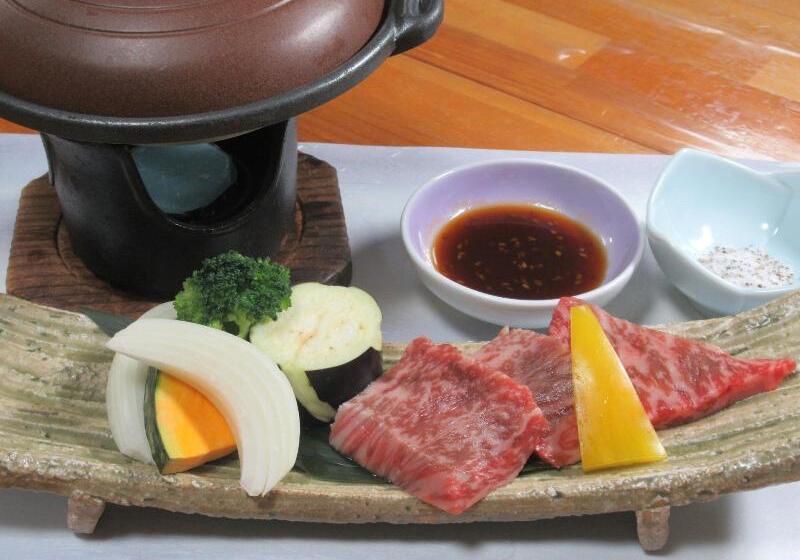 فندق Tsurusaki