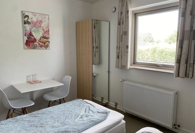 פנסיון Hine Bakke Bed And Breakfast