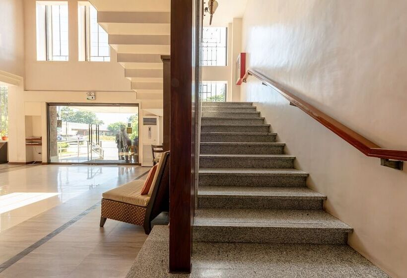 호텔 Capital O 176 Bliss