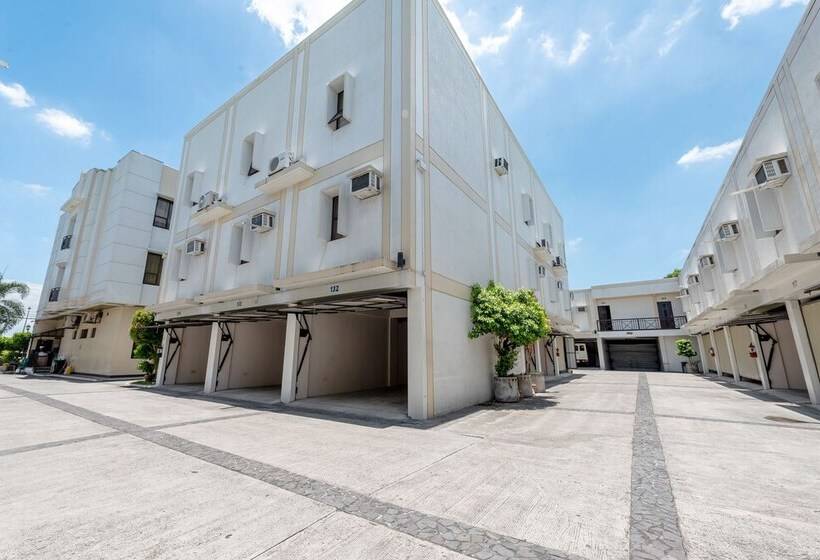 호텔 Capital O 176 Bliss