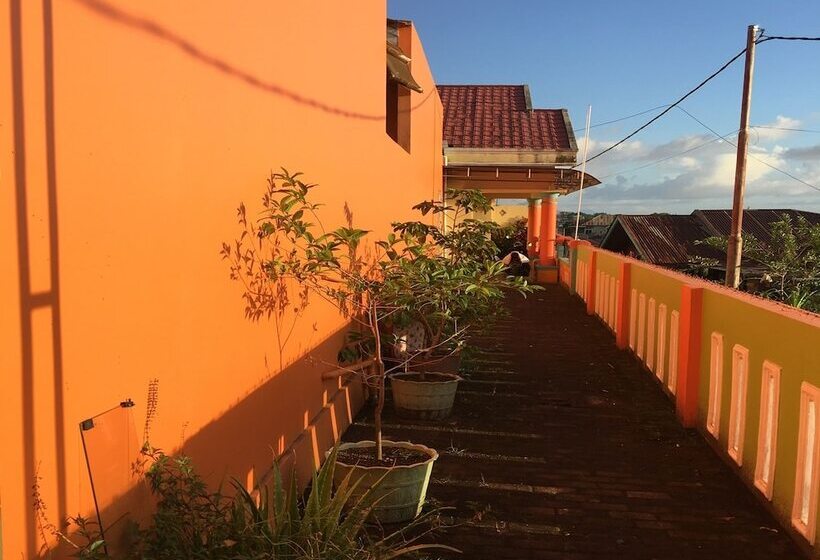 پانسیون Aini Homestay Ternate